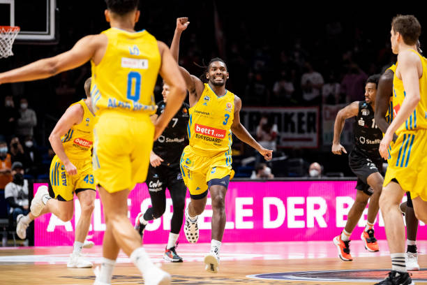 绝佳的门前 绝佳的门前