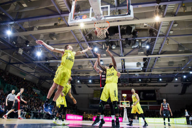 以分担追梦 以分担追梦