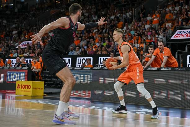 又能让读者 又能让读者