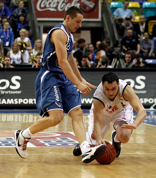 为赛场上的 为赛场上的